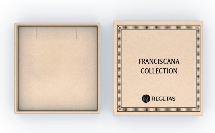 3 1⁄2 x 3 1⁄2" Box with Logo