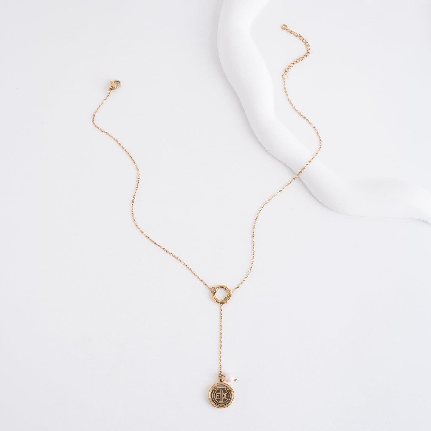 15mm Lariat, and 24" chain