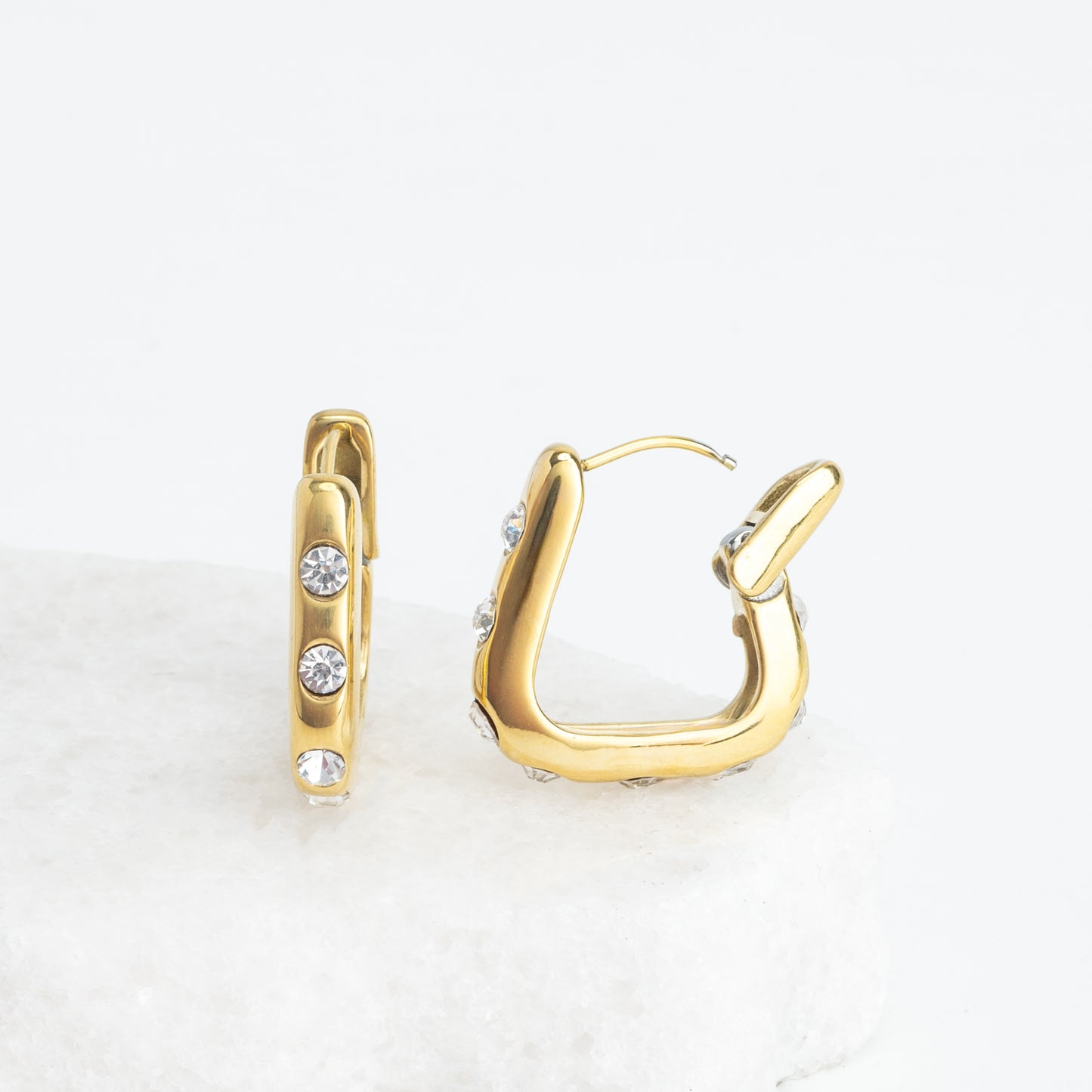 CRYSTAL TRIANGLE HOOP
