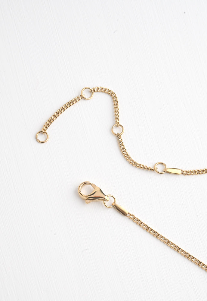 MAMA Necklace