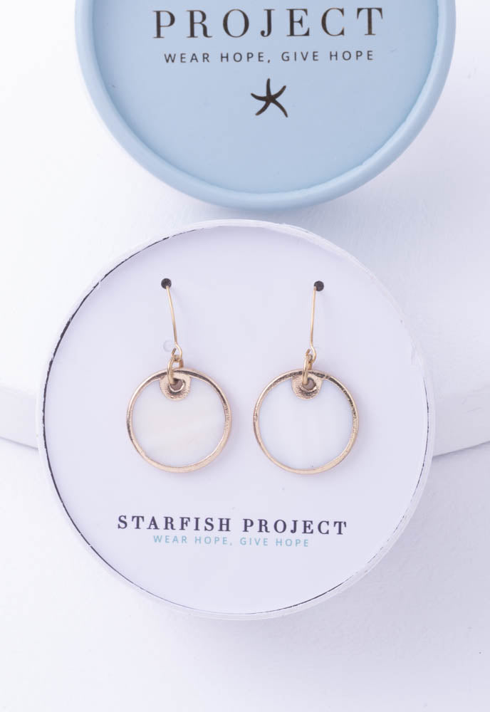 Ivory Glow Mother of Pearl Earrings