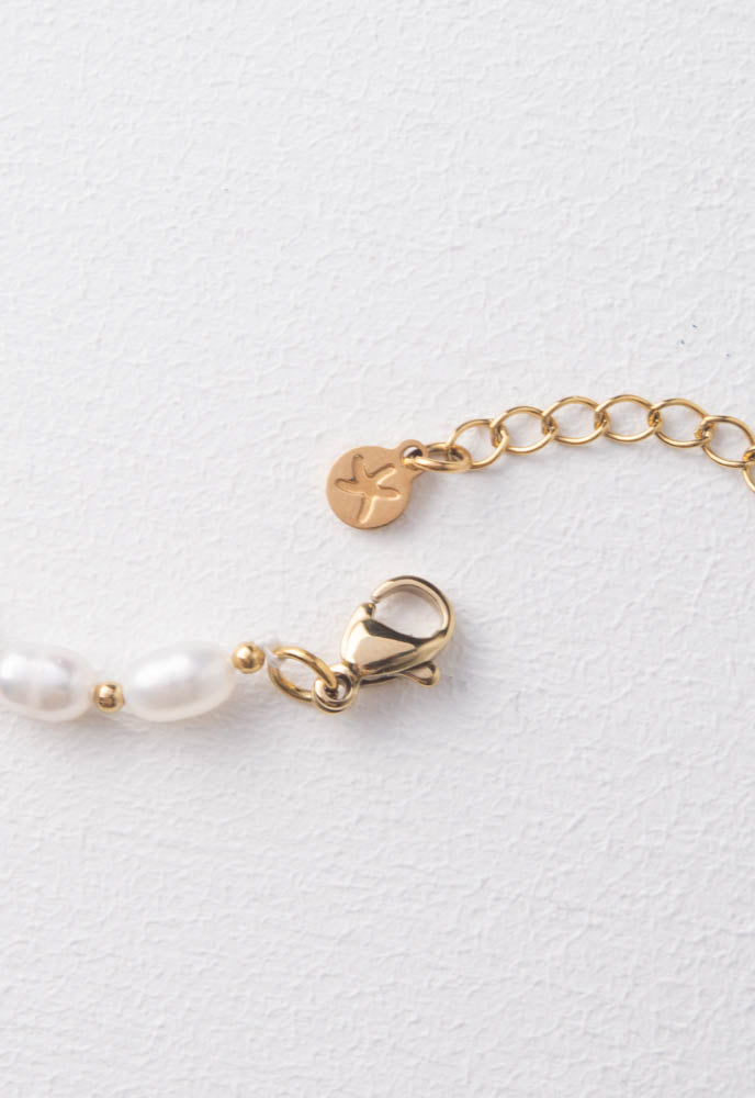 Ivory Glow Pearl Necklace