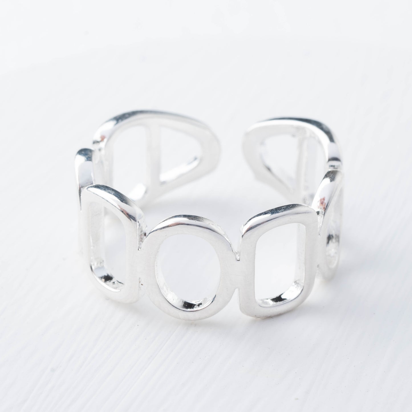 Unlocked Geometric Ring in Silver
