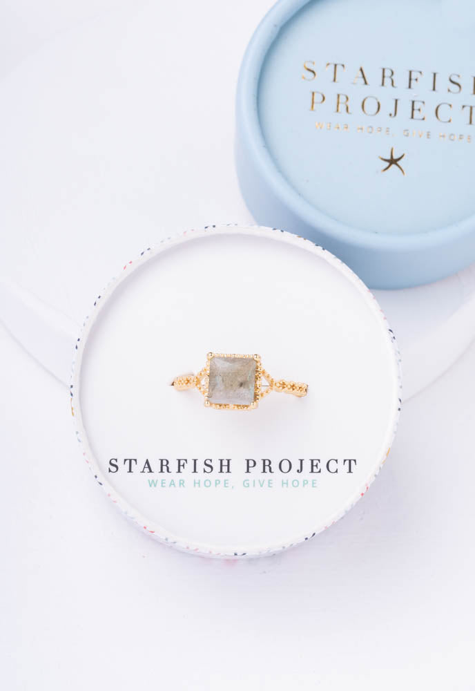 Adorned Ring in Reflective Shimmer