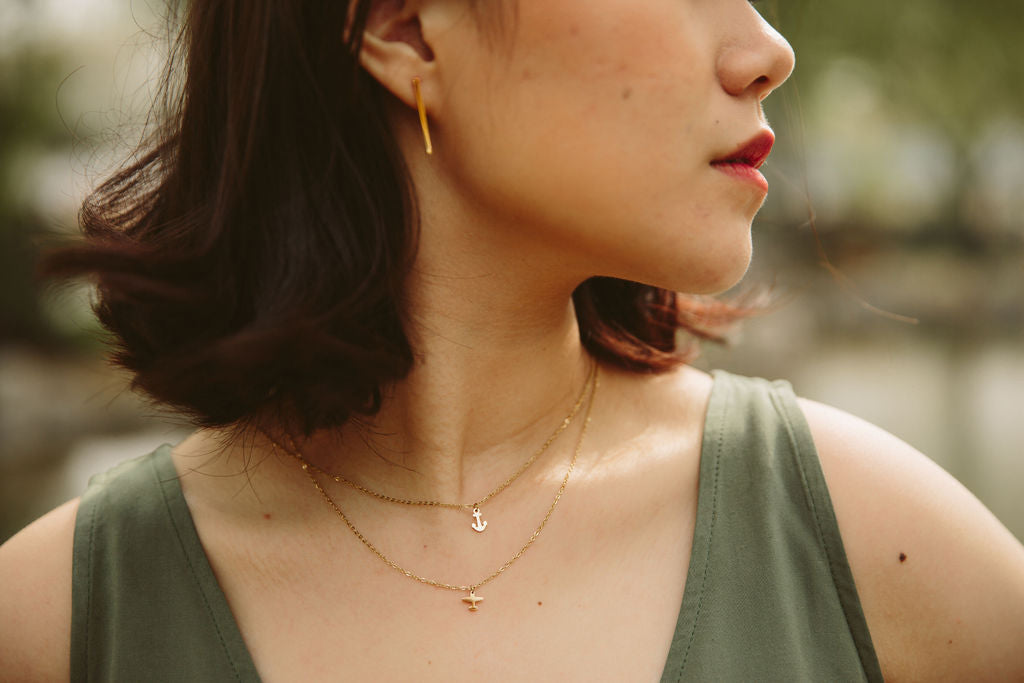 Perla Gold Earrings