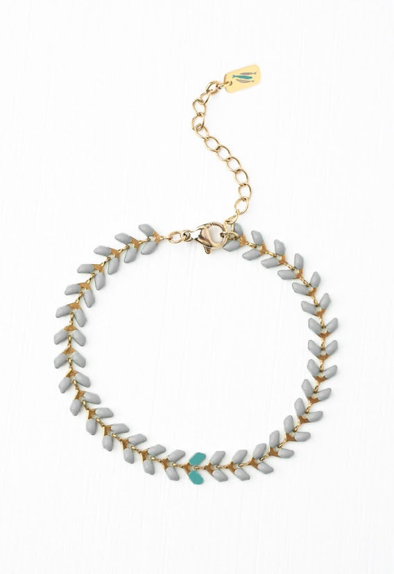 Against the Current Bracelet Gold
