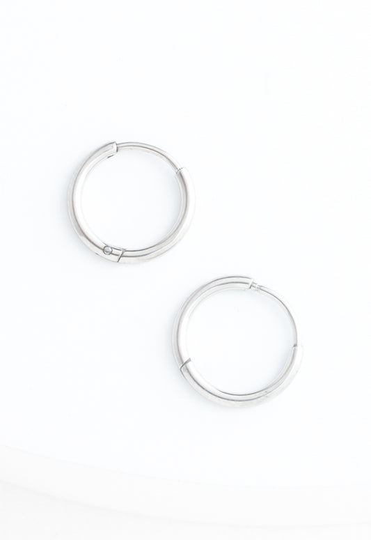 Essential Mini Hoops in Silver