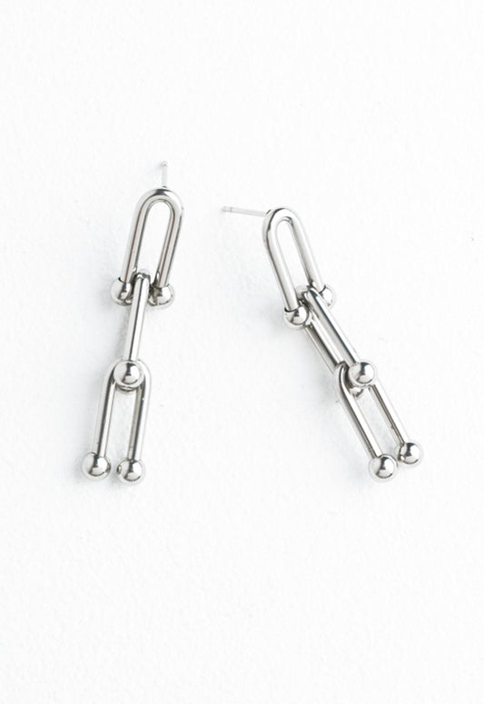 U Link Chain Earrings in Silver