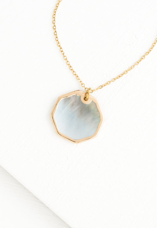 Graceful Mother of Pearl Necklace