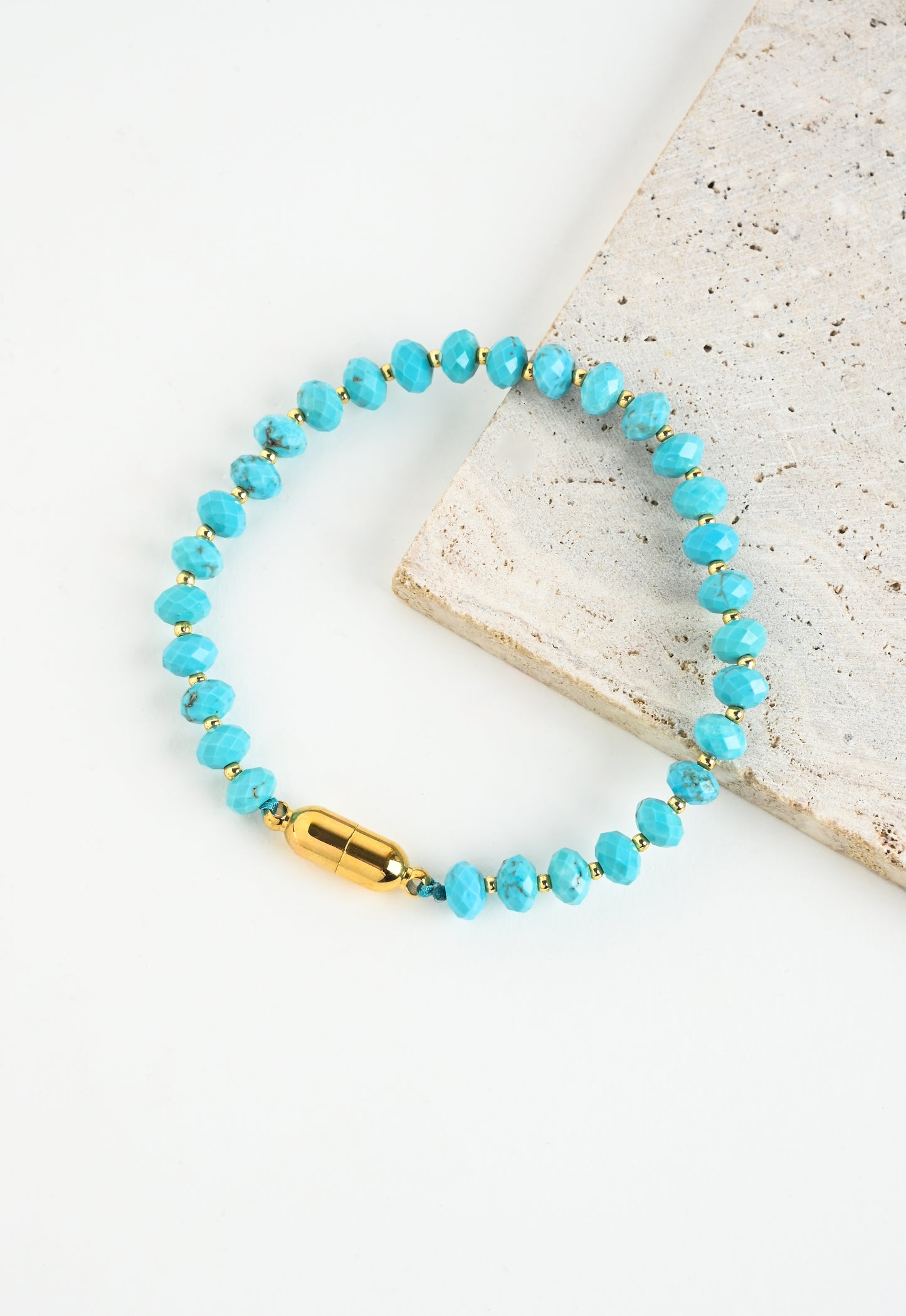 Turquoise magnetic link bracelet