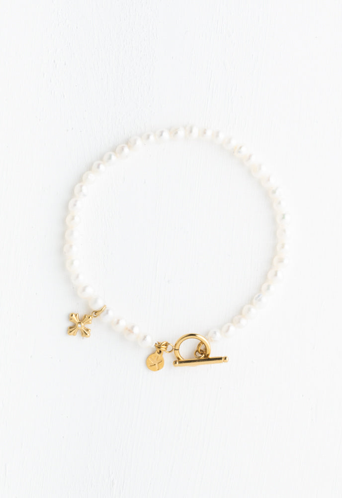 Cultured Cross Pearl Bracelet