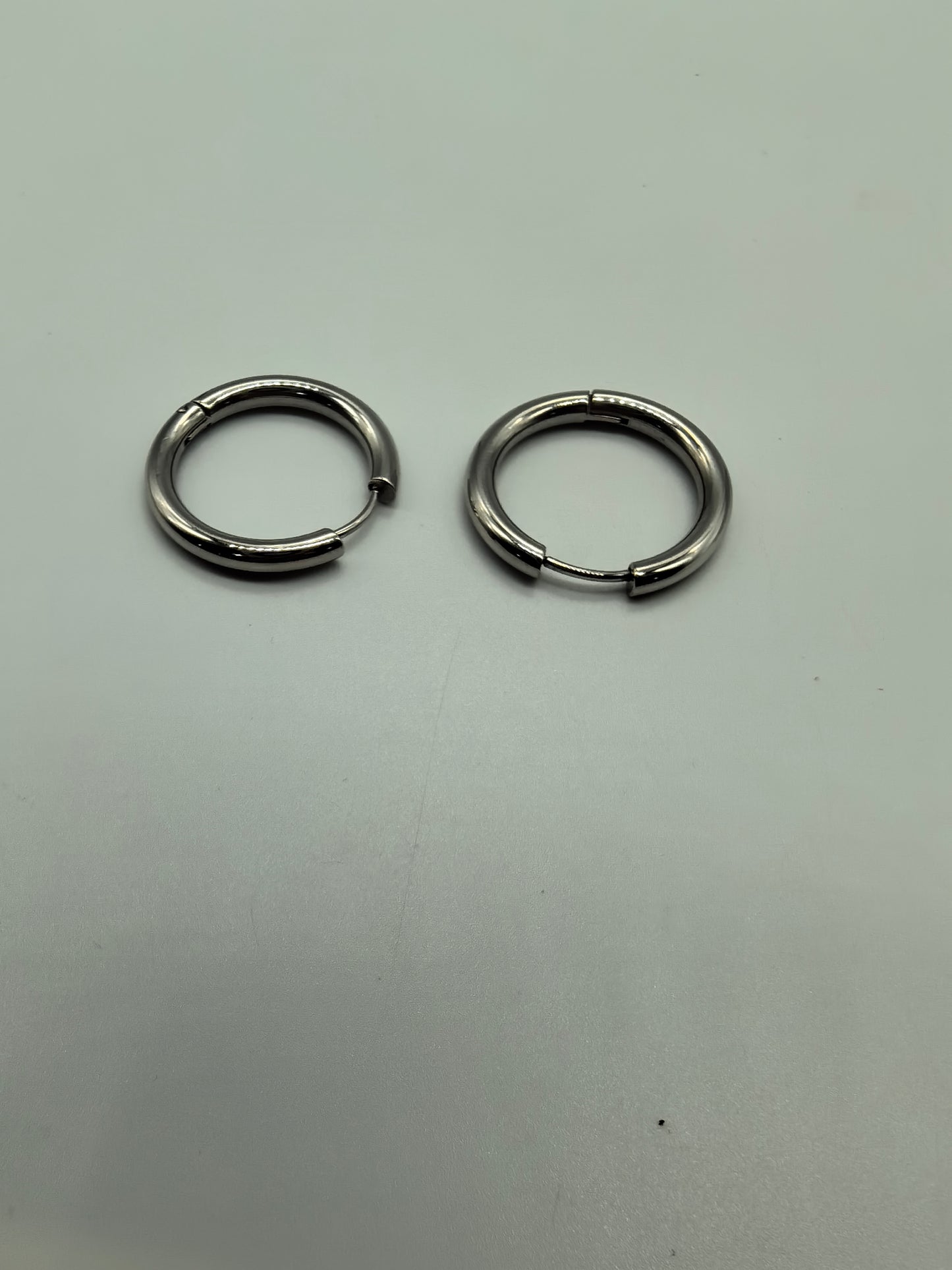 24x3mm Huggie Hoop-Silver