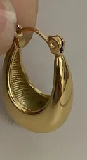 Gold Hoops (22mm)