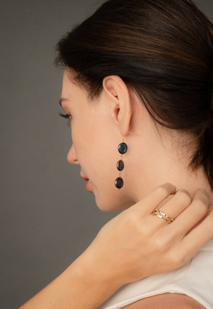 Cameleon Pearl Earrings