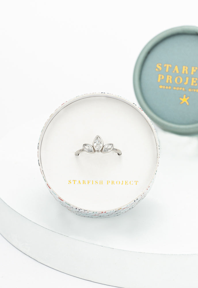 Royal Garland Platinum Ring