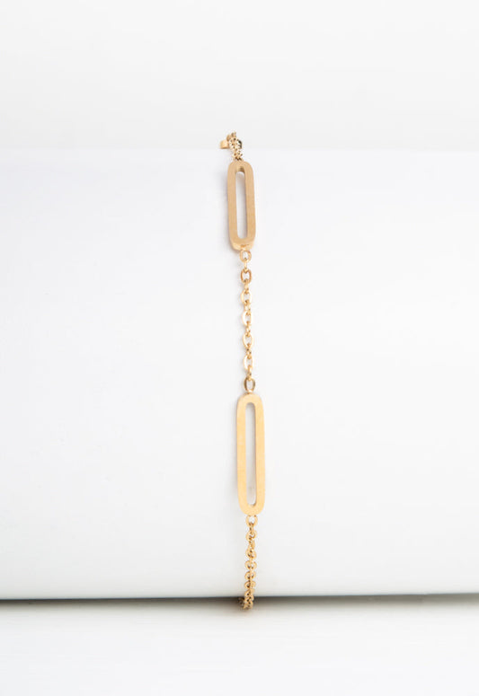 Linked Together Bracelet in Gold