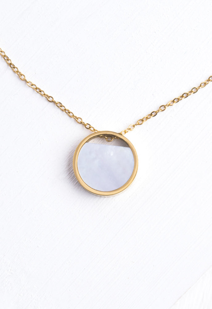 Iris Mother-of-Pearl Necklace