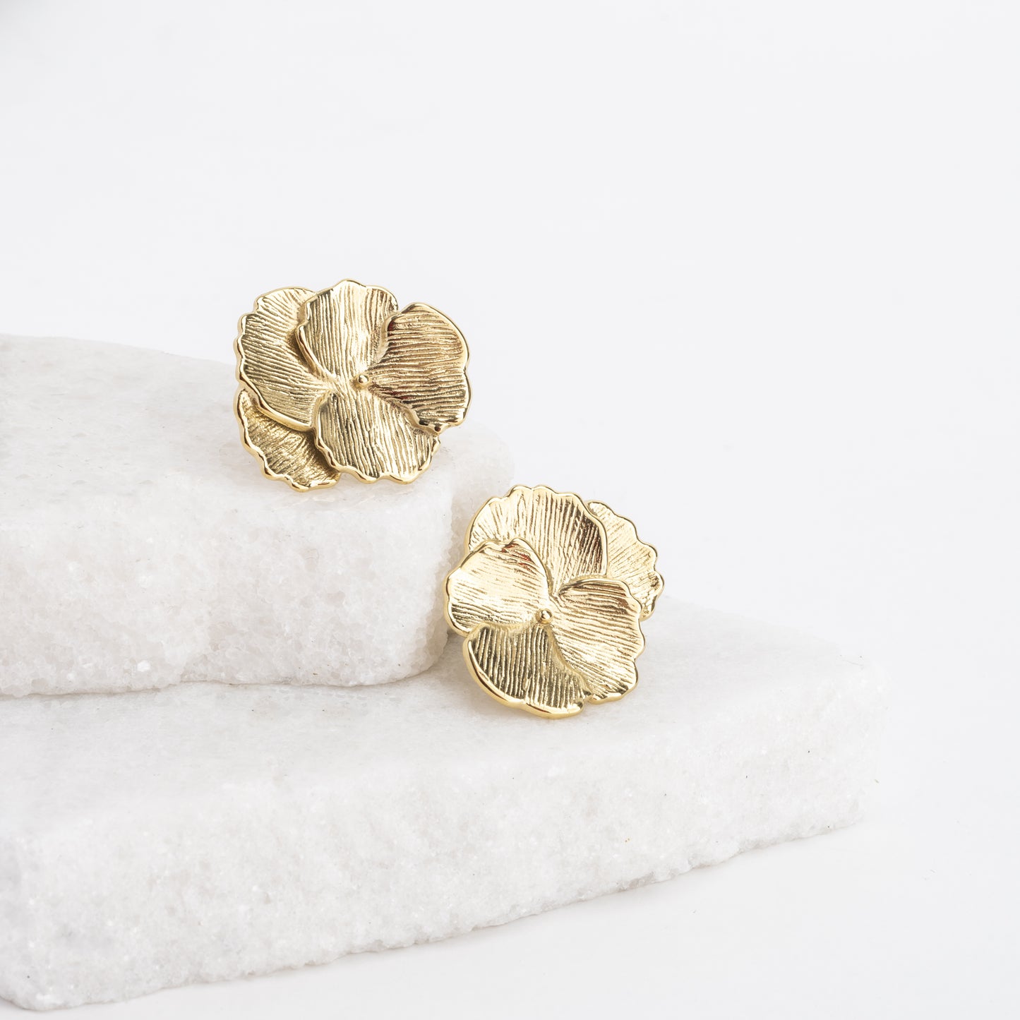 Pansy Statement Stud