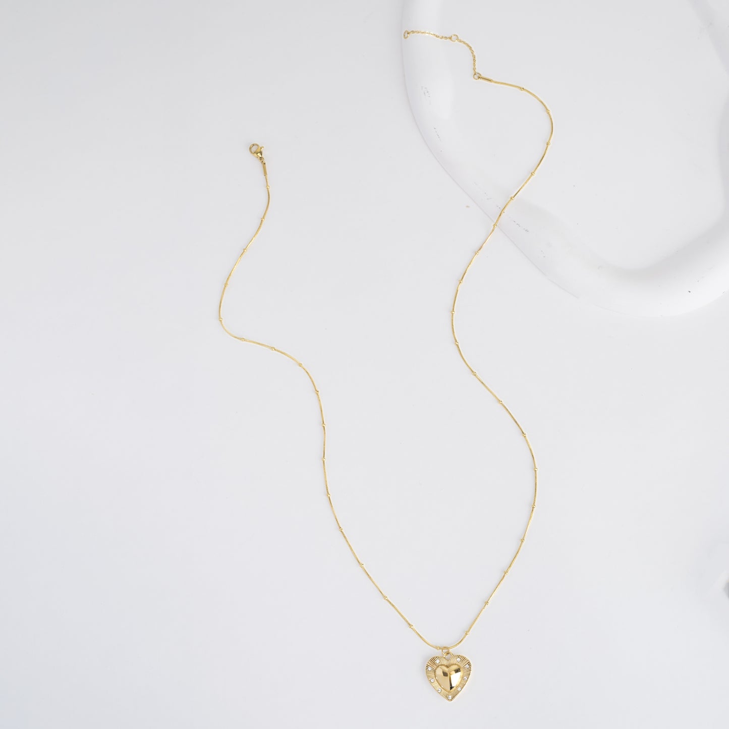 CRYSTAL HEART PENDANT