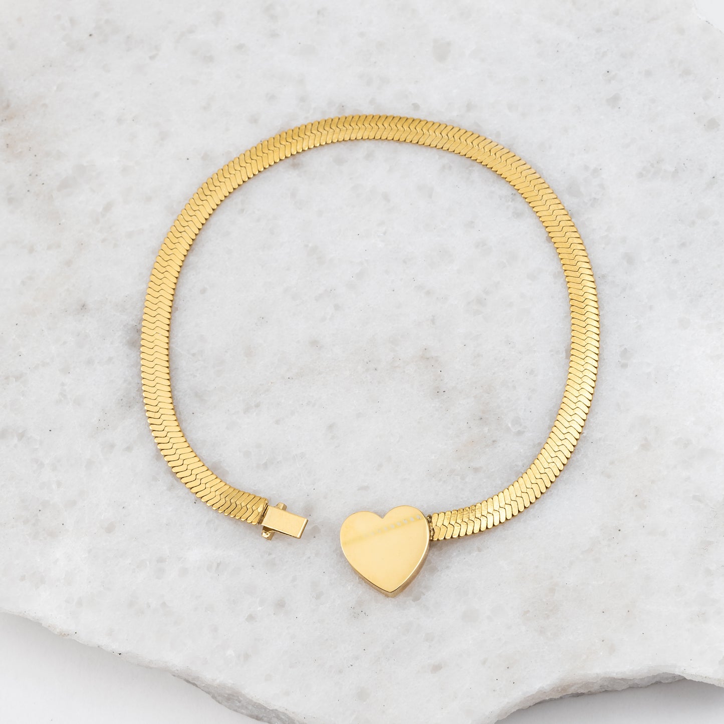 HERRINGBONE CHAIN HEART BRACELET