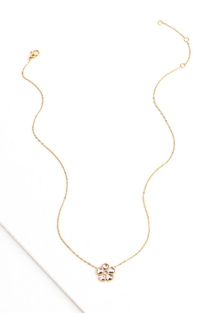 Floral centered on chain necklace