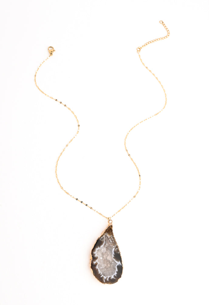 Natural Beauty Agate and Gold Necklace