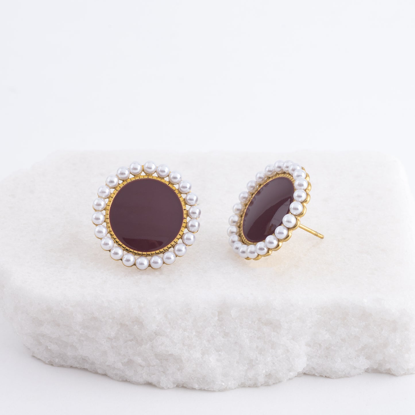 STUDS-1