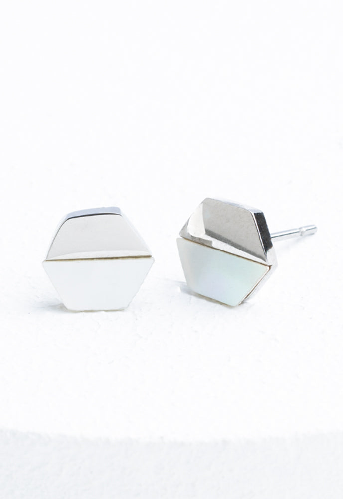 Dorothy Hexagon Shell Stud Earrings