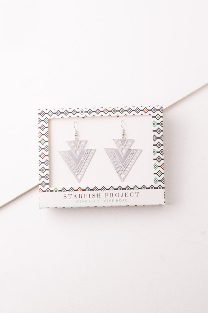 CiCi Silver Geometric Dangle Earrings