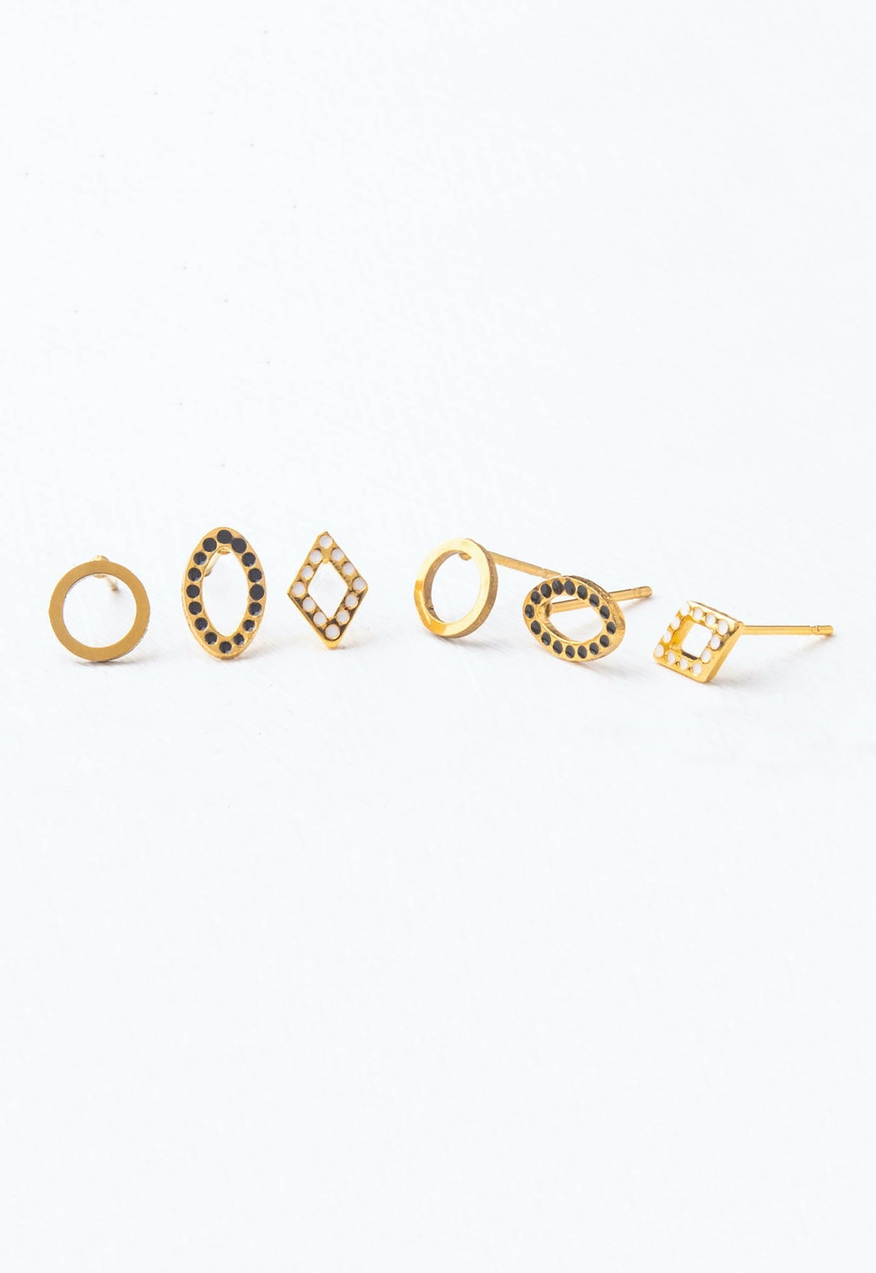 Good Friends Stud Set