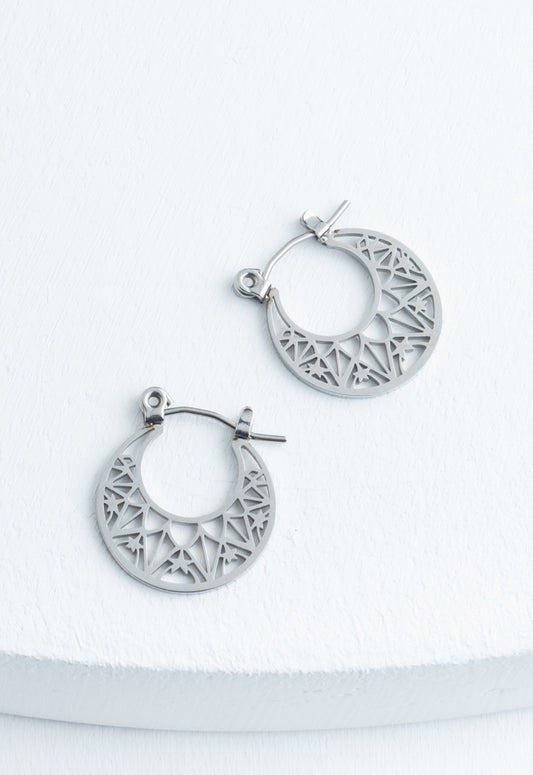 Wreath Earrings in Silver