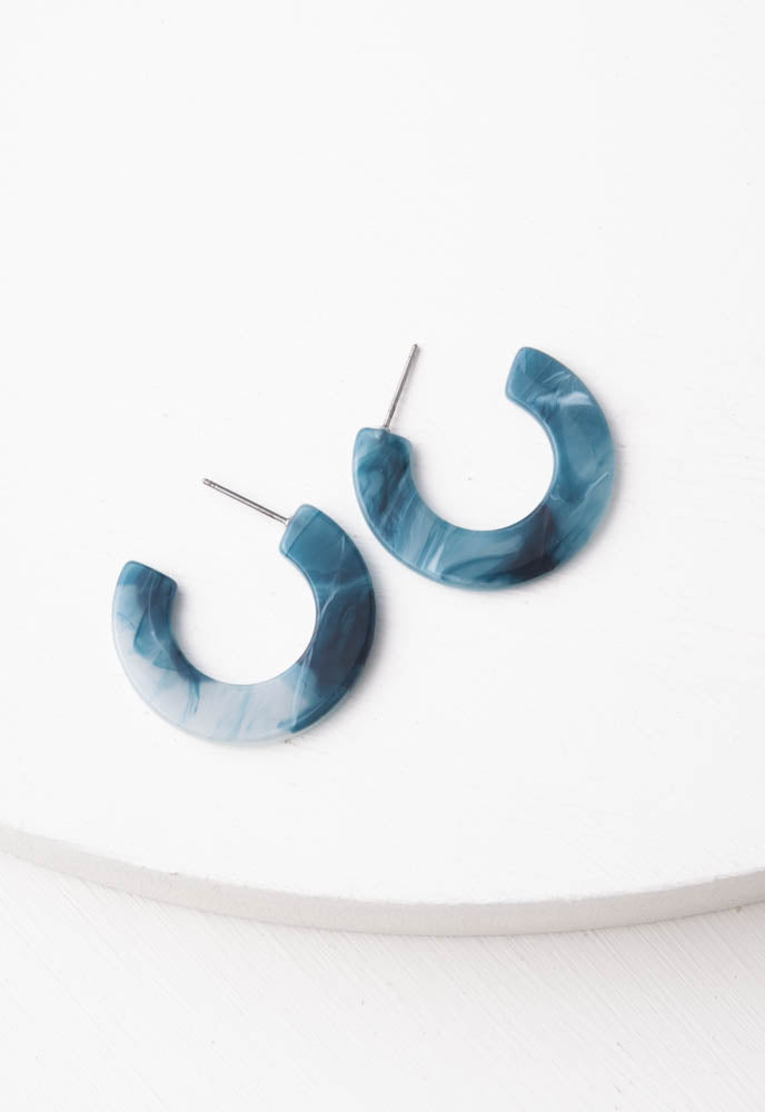 Daydream Resin Hoops in Tranquil Blue