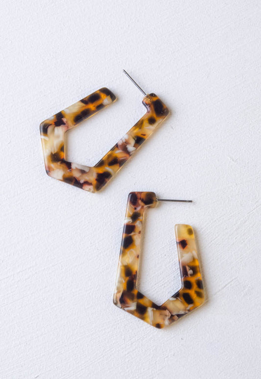 Alma Resin Hoops in Tortoise Shell