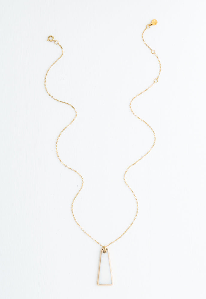 Pillar Mother of Pearl Necklace in Gold