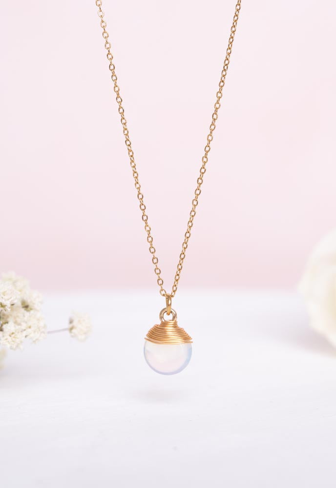 A Drop of Delight Necklace in Moon Light