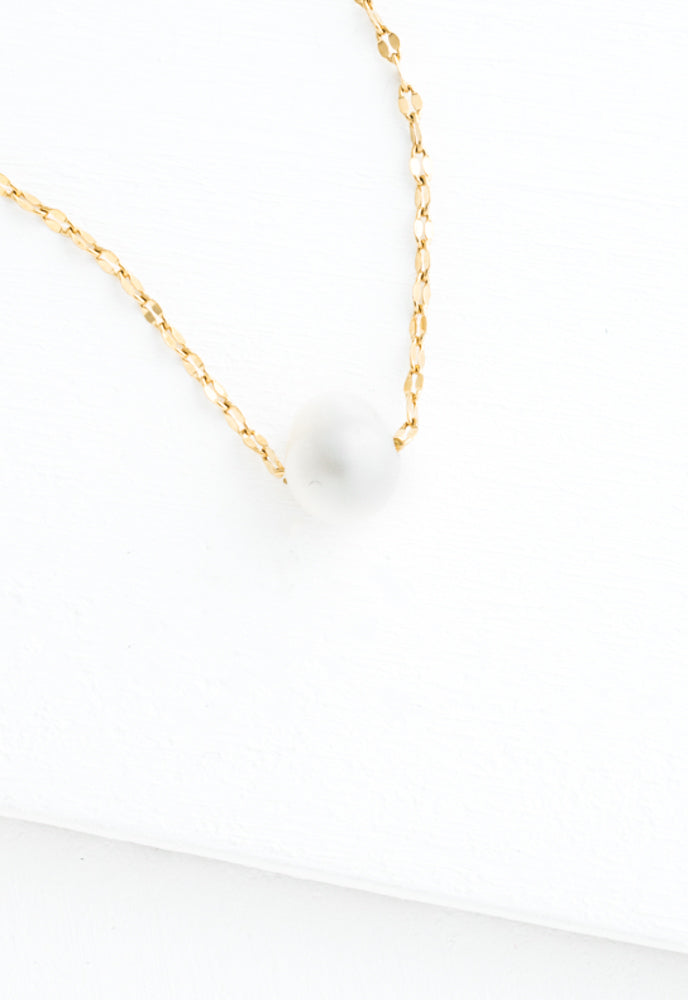 Annie Gold Pearl Necklace