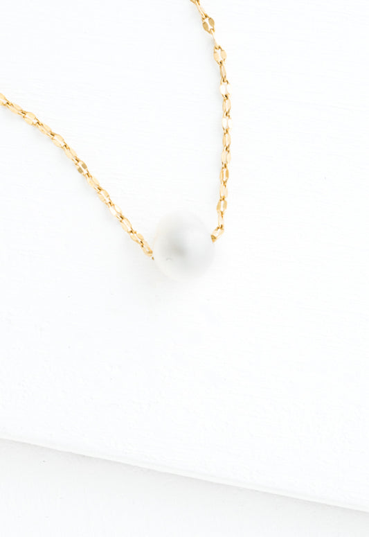Annie Gold Pearl Necklace