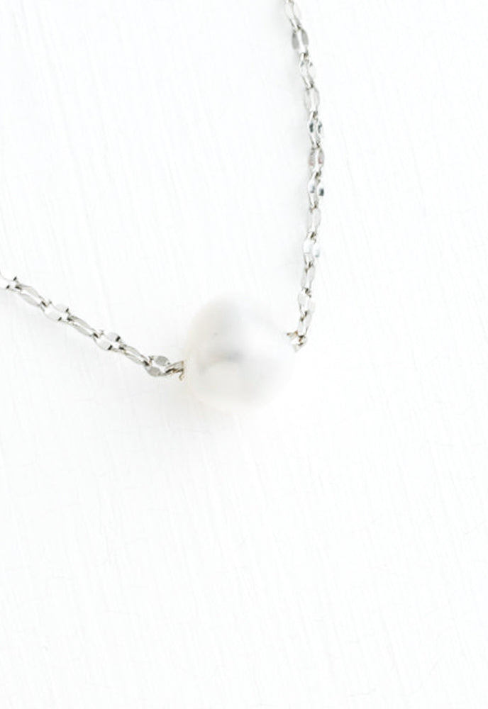 Annie Silver Pearl Necklace