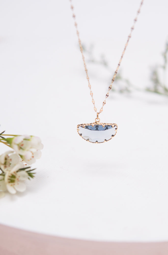 Kenna Lavender Glass Necklace
