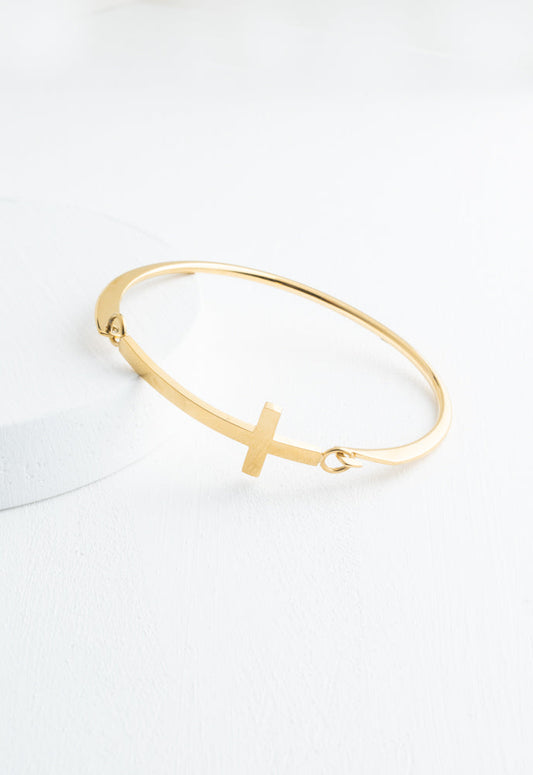 Faithfully Yours Cross Bracelet in Gold