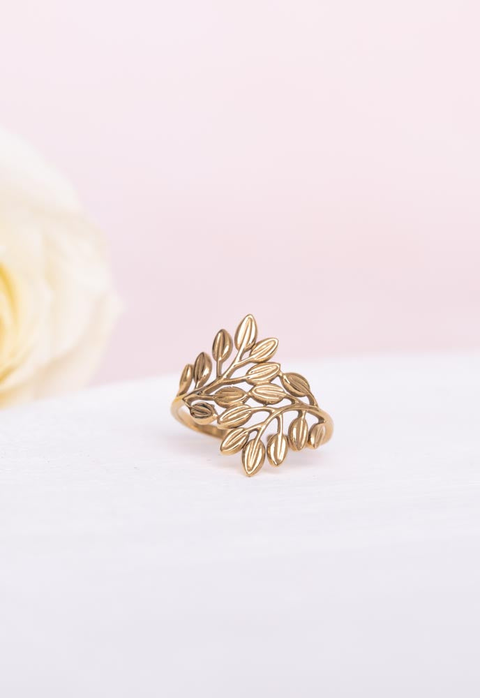Nora Gold Ring