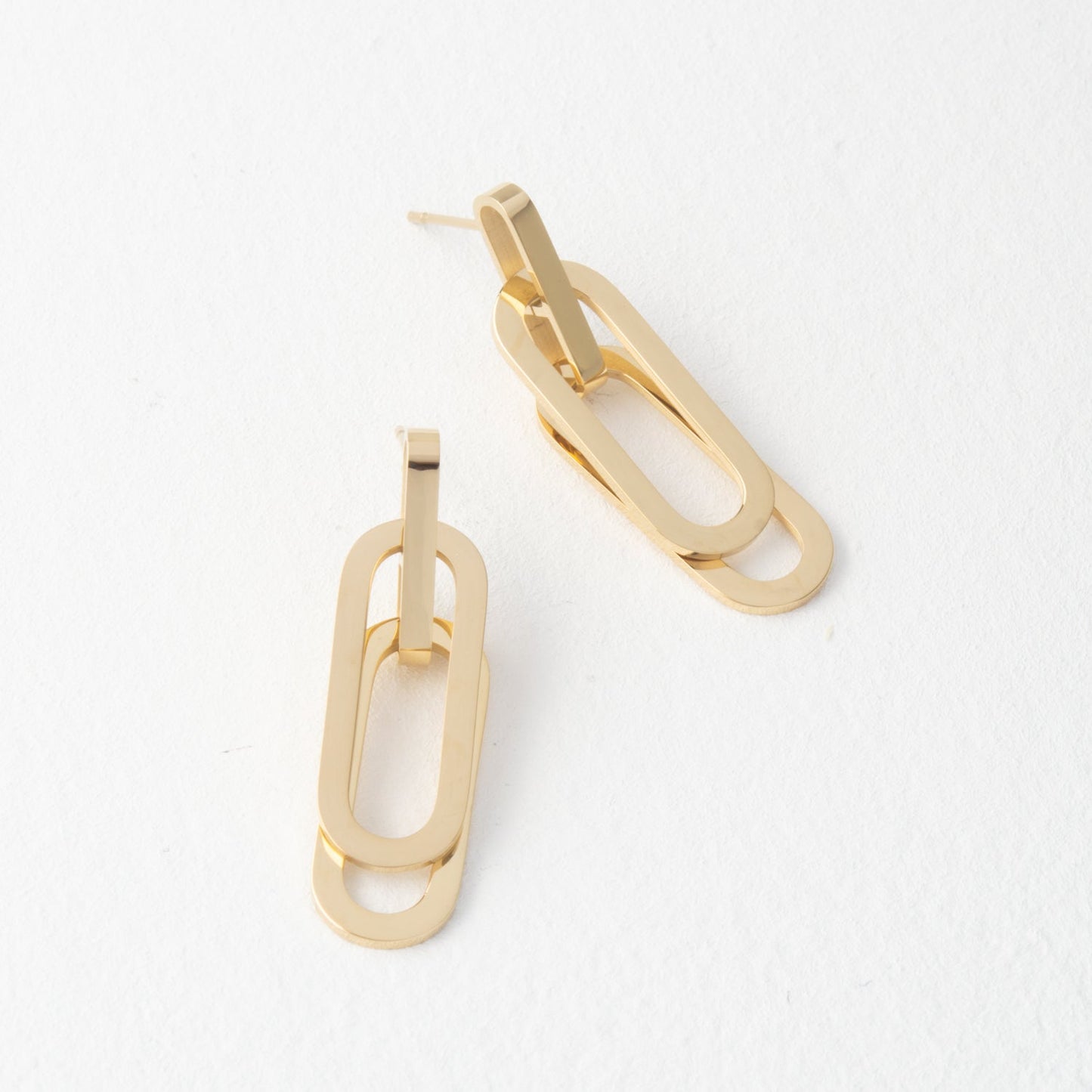 Georgie Paperclip Earrings in Gold
