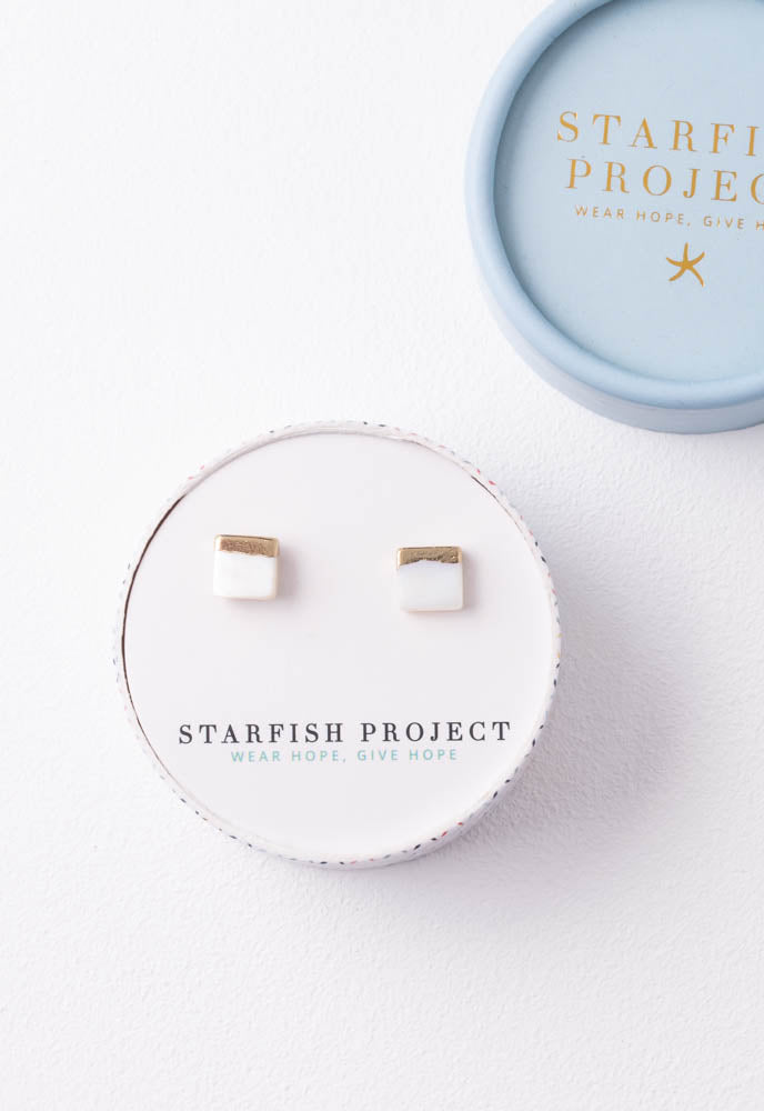 Kelly Mother of Pearl Stud Earrings -Mekhada
