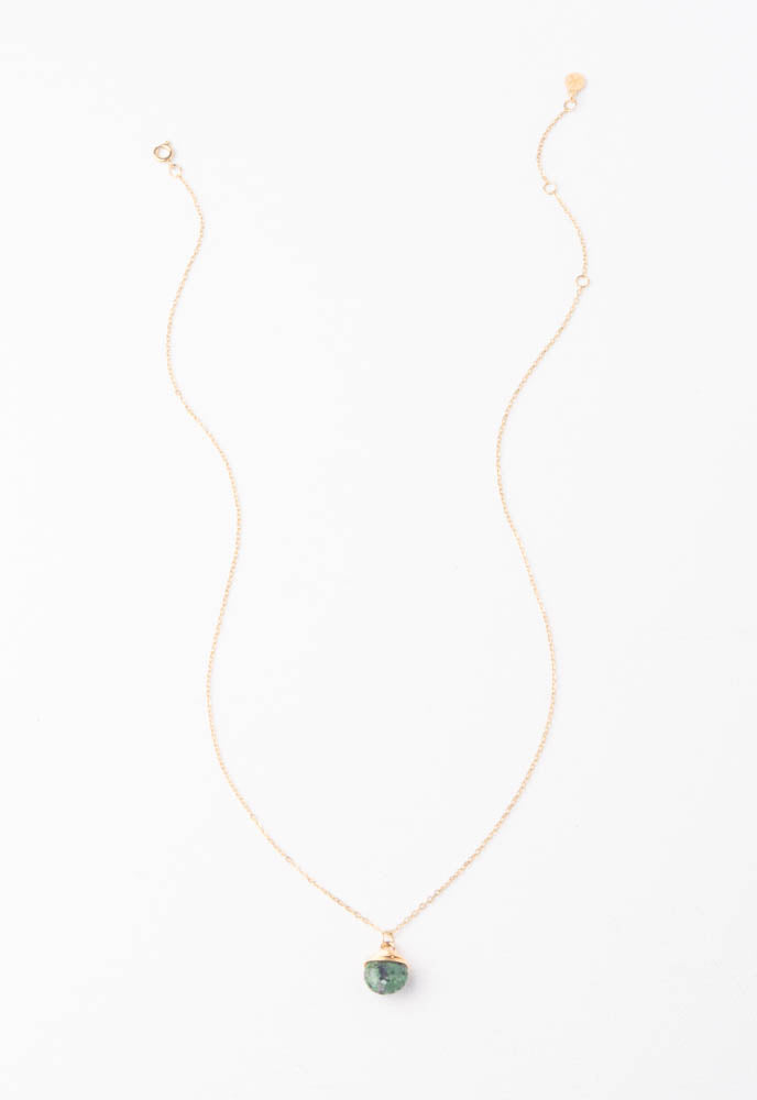 A Drop of Delight Necklace in Emerald Green