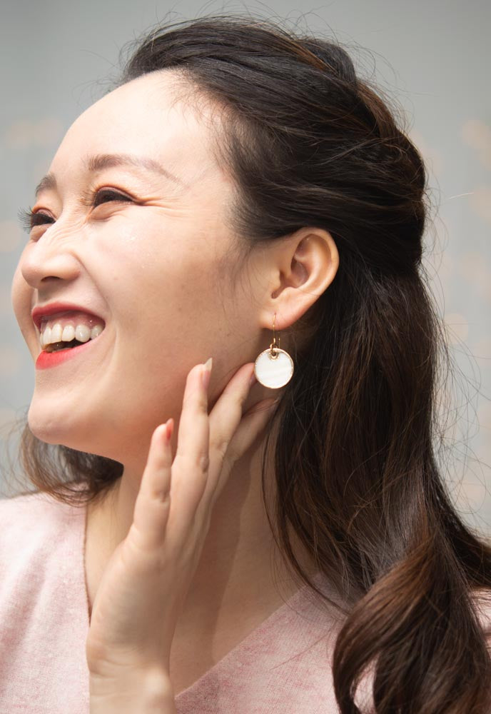 Ivory Glow Mother of Pearl Earrings