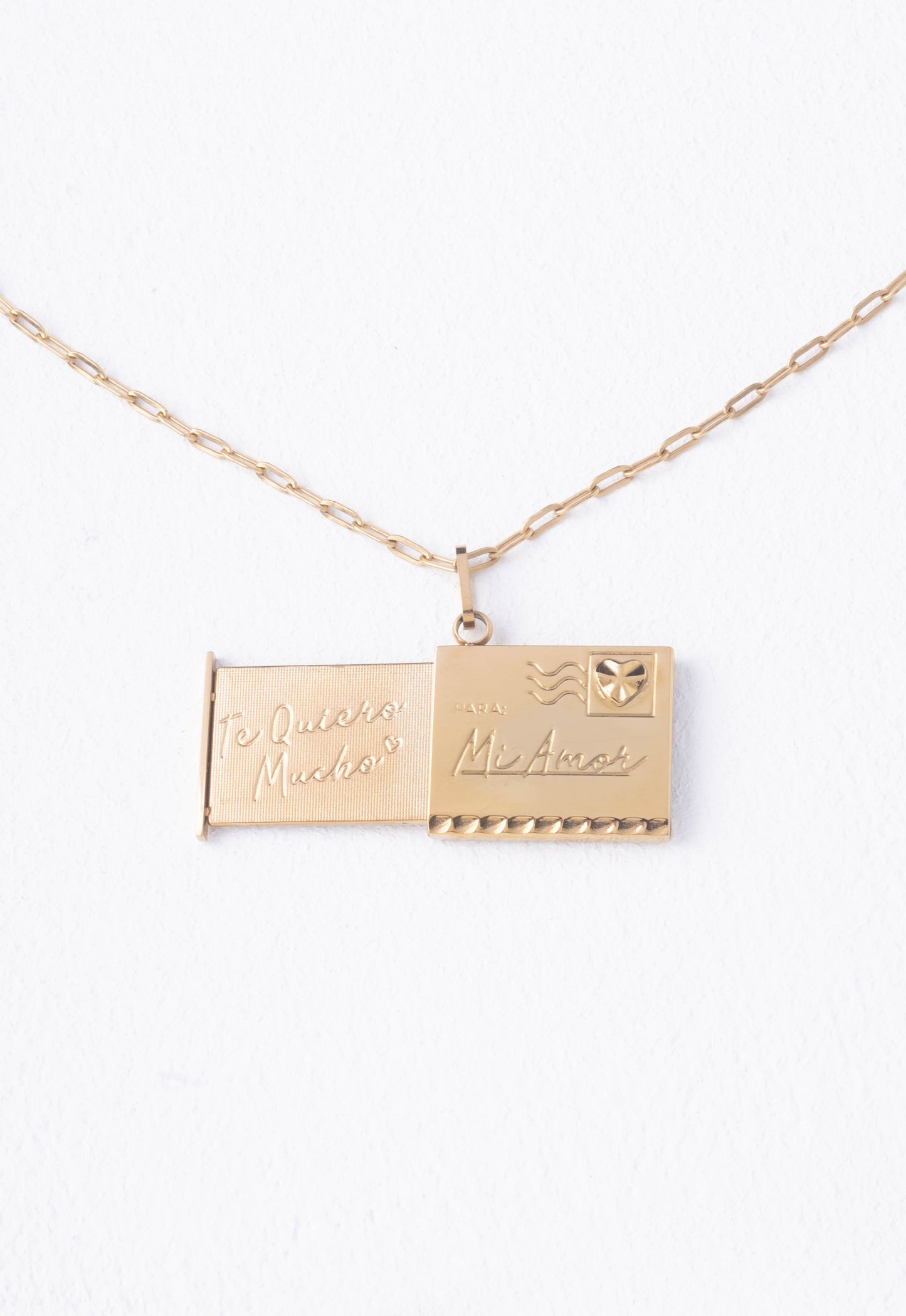 Mi Amor Necklace